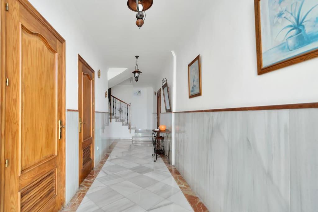 Apartamento En El Centro De San Pedro Con Parking - Del Valle 72 1