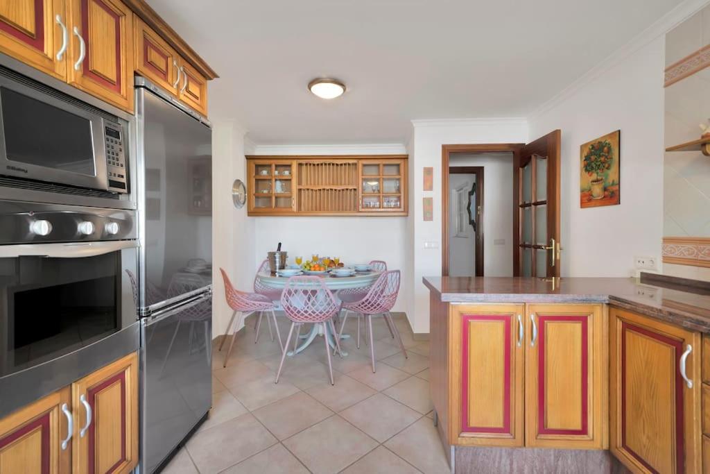 Apartamento En El Centro De San Pedro Con Parking - Del Valle 72 1 Marbella