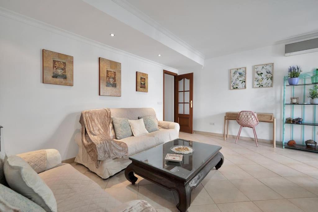 En El Centro De San Pedro Con Parking - Del Valle 72 1 Lejlighed Marbella